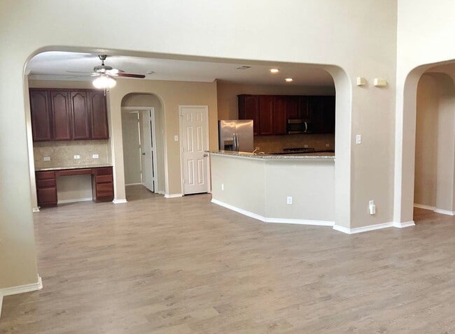 Foto del edificio - 2360 Merlin Dr