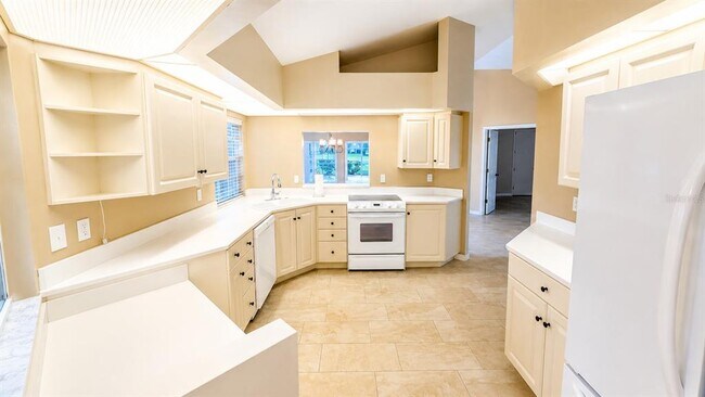 Foto del edificio - 4096 Lyndhurst Ct