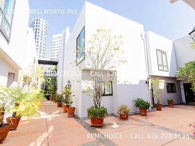 Foto del edificio - 10933 Wellworth Ave