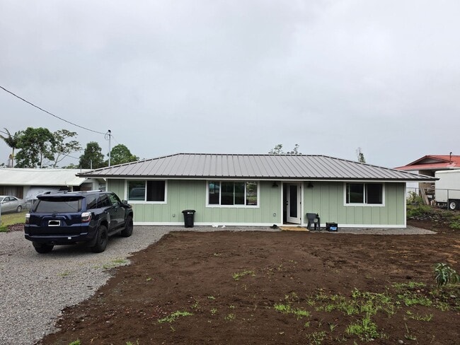 Building Photo - Newly Built 3 Bedroom / 2 Bath Home for Rent in Ainaloa Subdivision