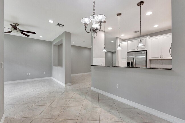 Foto del edificio - 10850 NW 74th Dr