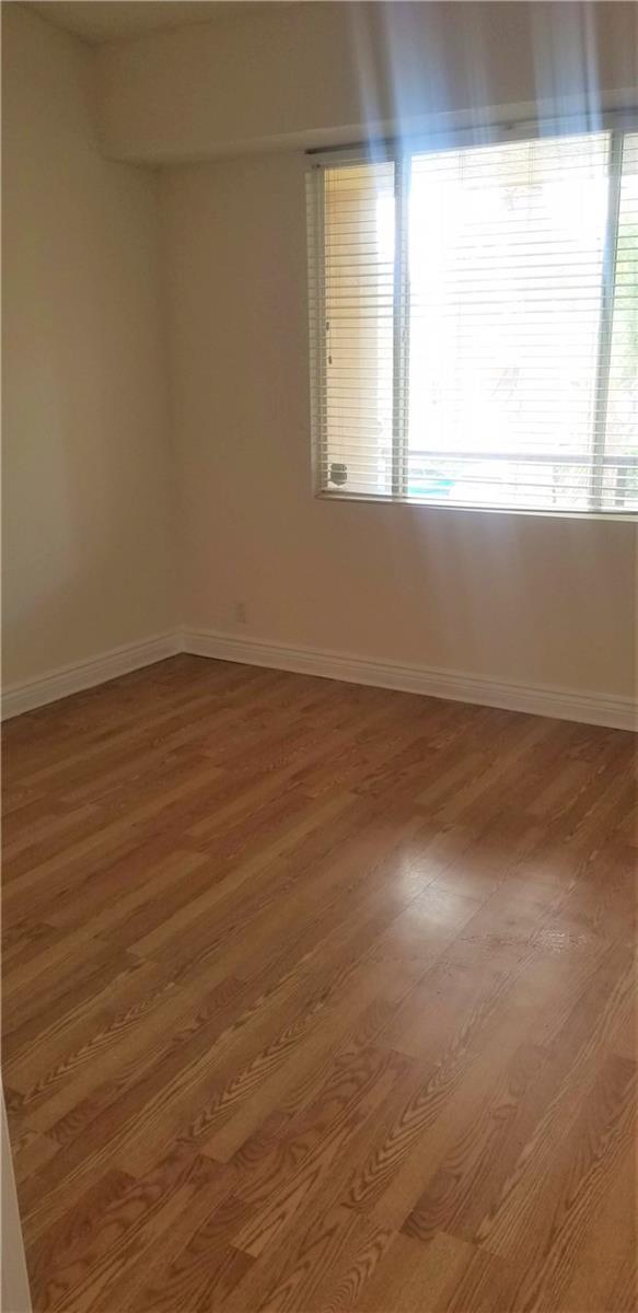 Building Photo - 821 Lyons Rd