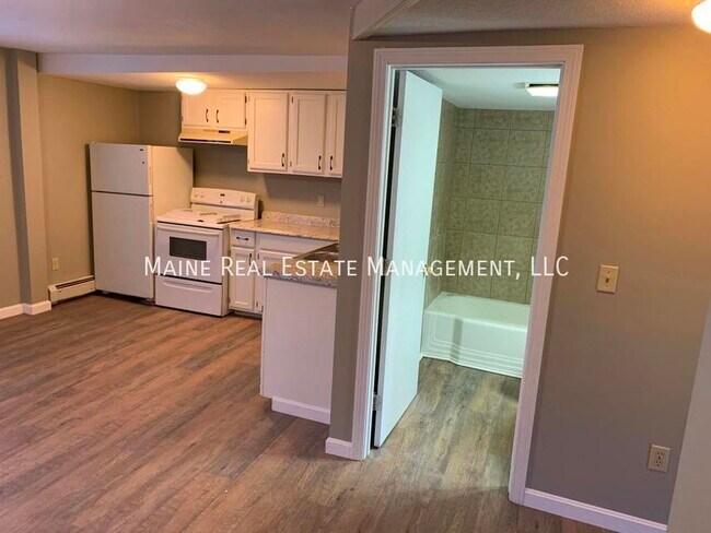 Foto del edificio - 101 Third St. Apt.-2