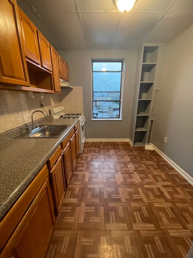 Foto del edificio - 318 44th St