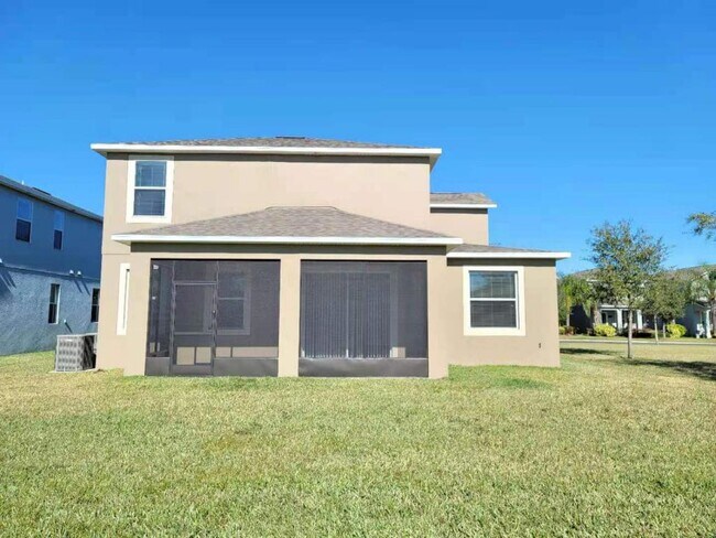 Building Photo - 15030 Evergreen Oak Loop