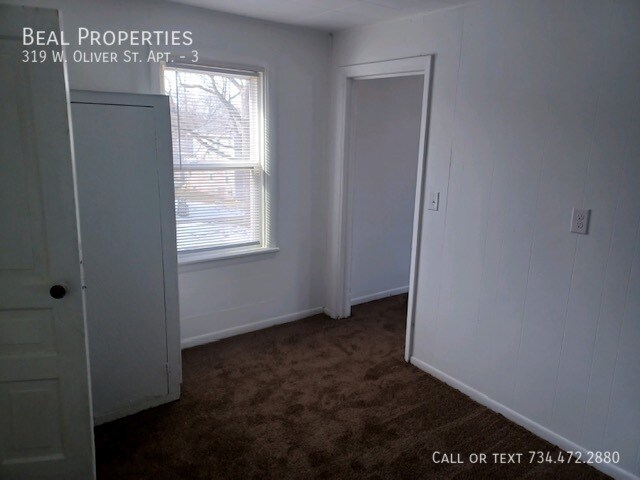 Foto del edificio - 319 W Oliver St