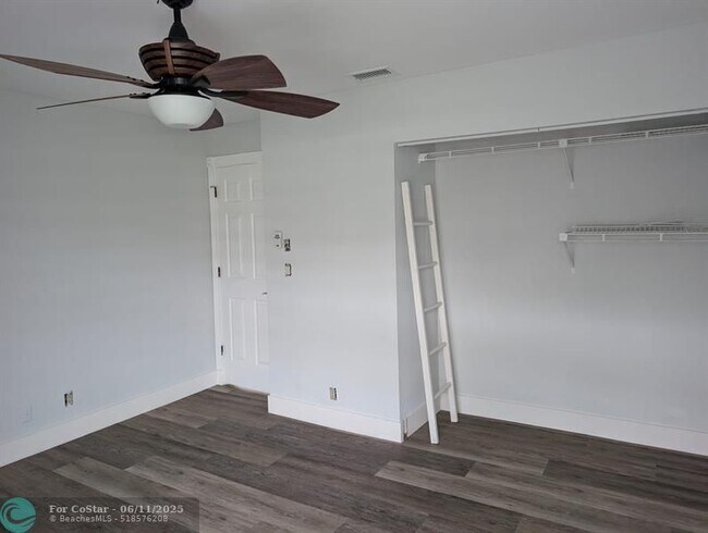Building Photo - 22338 Ensenada Way