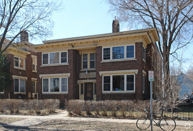 Foto del edificio - 2820 S Pleasant Ave