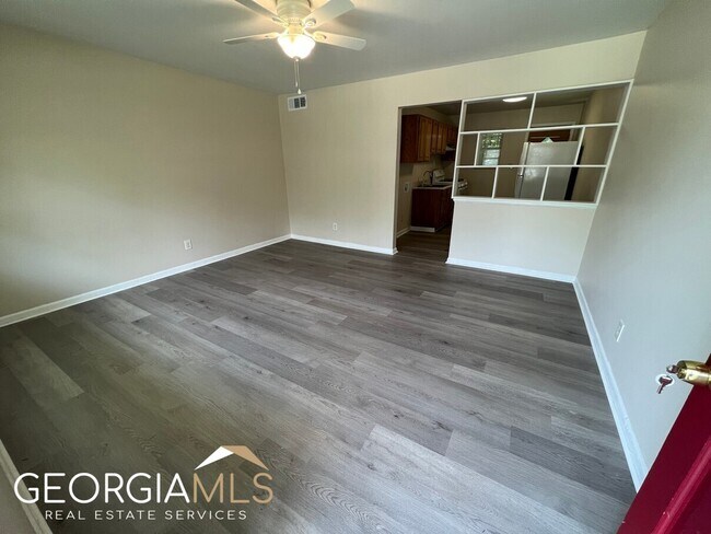 Foto del edificio - 4057 Elizabeth Park Ct