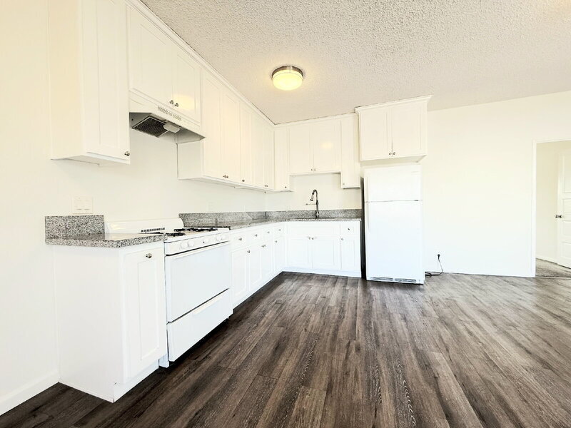 Foto principal - 2926 1/2 Dalton Ave