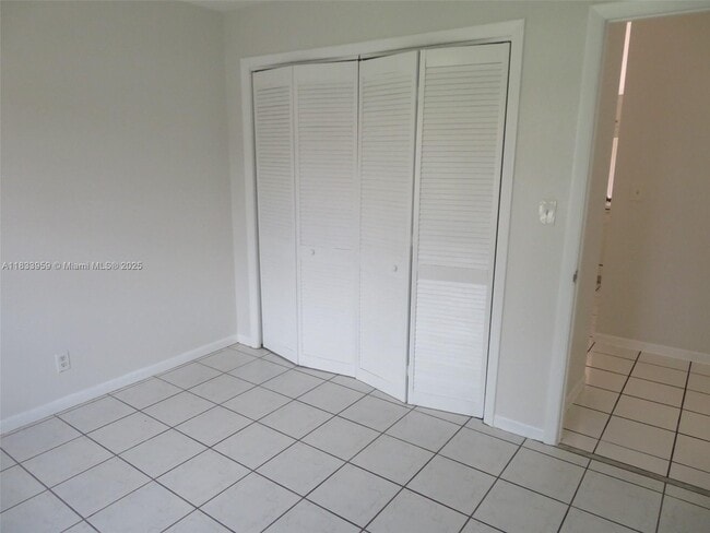 Building Photo - 6203 SW 147th Pl Cir