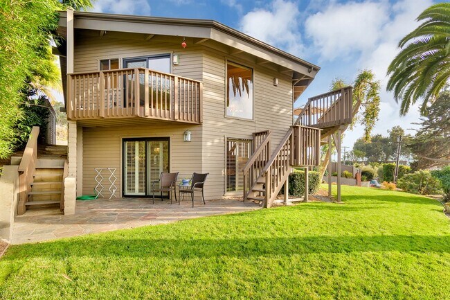 Building Photo - 1209 Luneta Dr