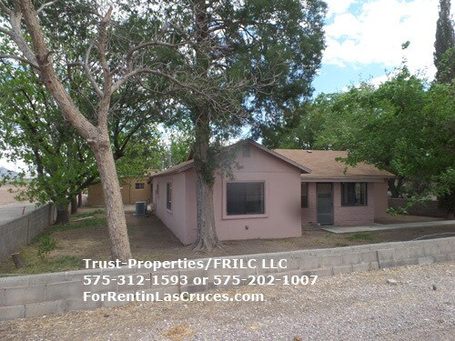 Building Photo - Great remodeled Country Home