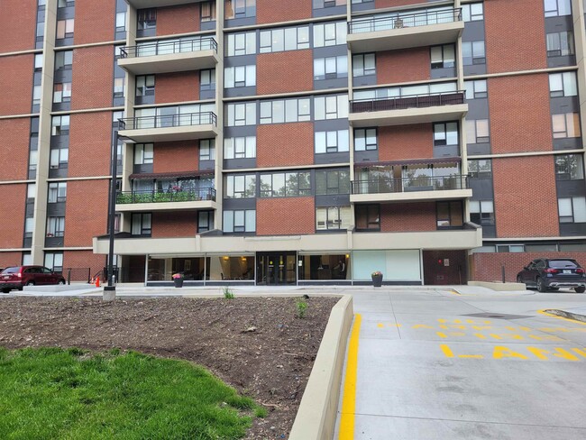 Foto del edificio - 4 Horizon Rd