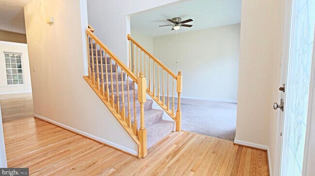 Building Photo - 2535 Sansbury Dr