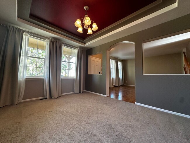 Building Photo - Beautiful four bedroom home in Arvada!