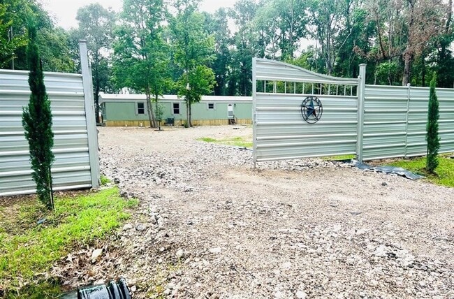 Building Photo - 23534 Charterwood Dr