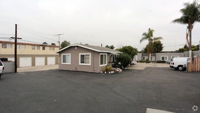 2641 Highland Ave National City, CA 91950 Rentals