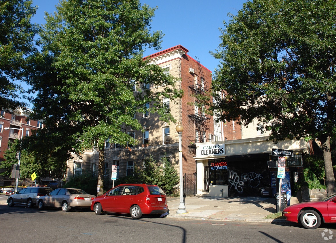 2605 Adams Mill Rd NW, Washington, DC 20009 Apartments in Washington