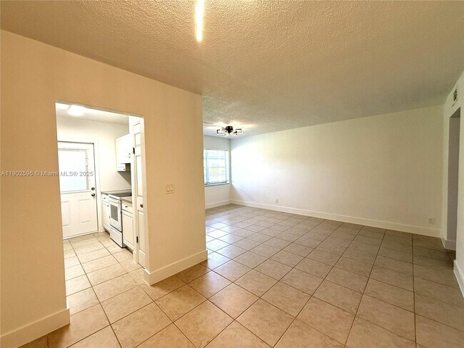 Foto del edificio - 1450 Atlantic Shores Blvd