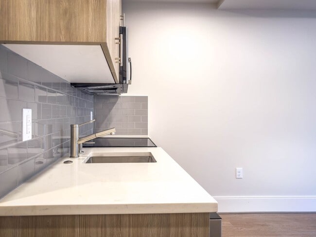 Photo - Weavers Row Apartments