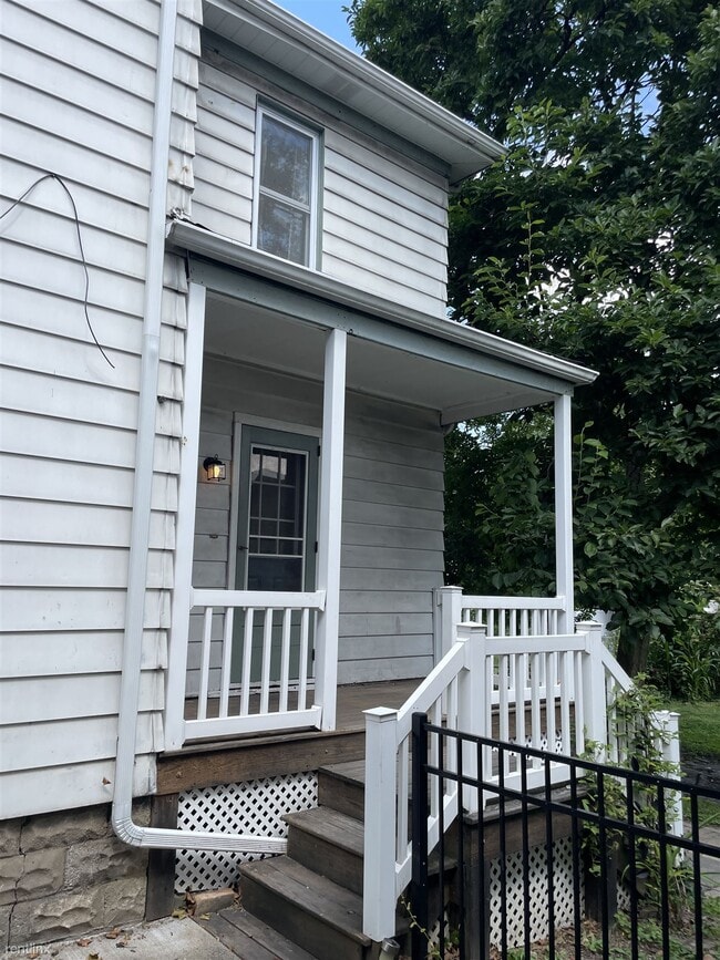 Building Photo - 3 br, 2 bath House - 1806 6th Avenue