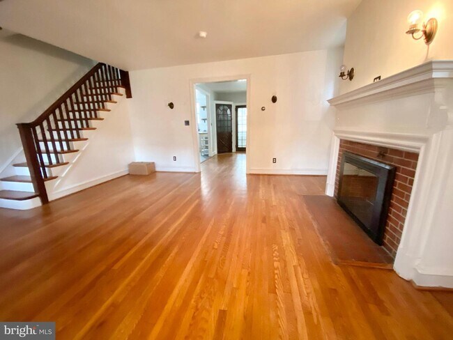 Foto del edificio - 1708 N Rodney St
