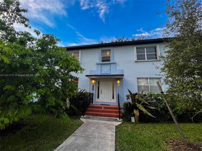 Building Photo - 5660 SW 78th St