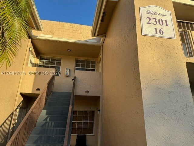 Building Photo - 2301 NW 96th Terrace