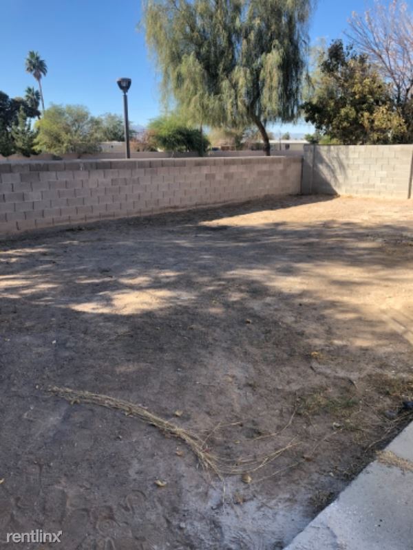 Building Photo - 3 br, 2 bath House - 2109 n Kenneth rd