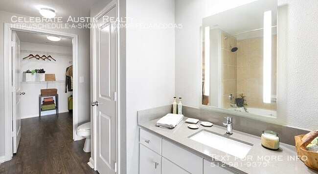 Foto del edificio - The Davis Soco