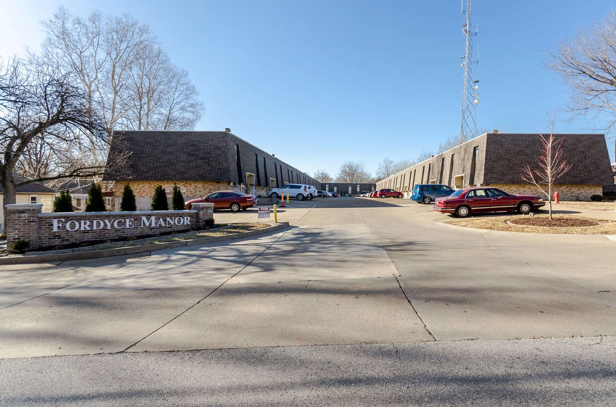 Foto del edificio - Fordyce Manor Apartments