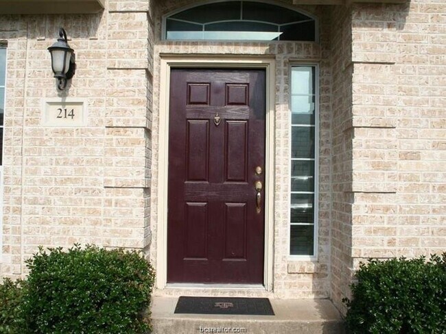 Foto del edificio - 214 Fraternity Row