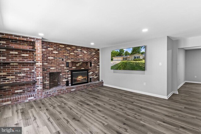 Foto del edificio - 2060 Red Spruce Ct