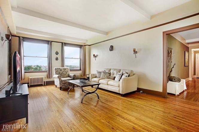 Primary Photo - 1 br, 1 bath - 375 Mount Prospect Ave Apt 4C