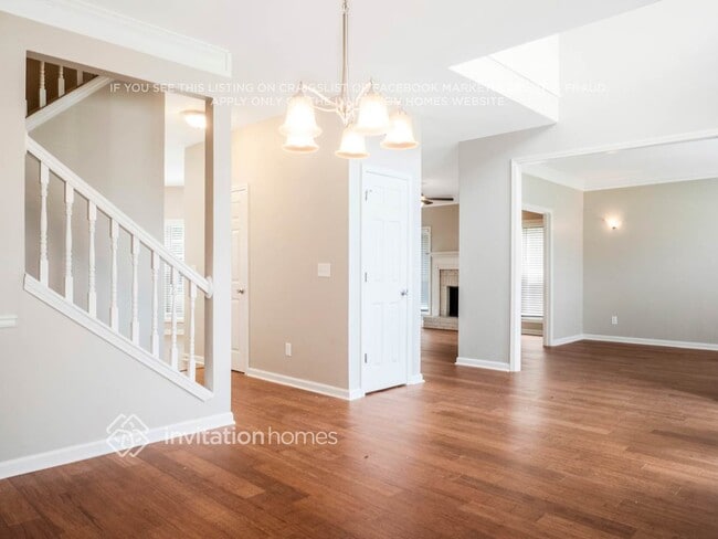 Foto del edificio - 1119 E Shoreview Rd