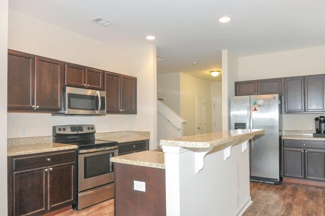 Building Photo - Available Soon!