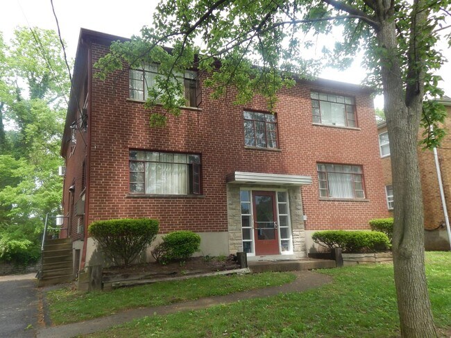 Foto del edificio - 6118 Dryden Ave