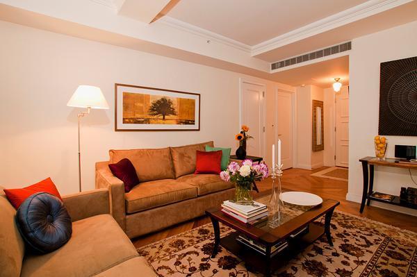 Foto principal - 1 bedroom in NEW YORK NY 10019