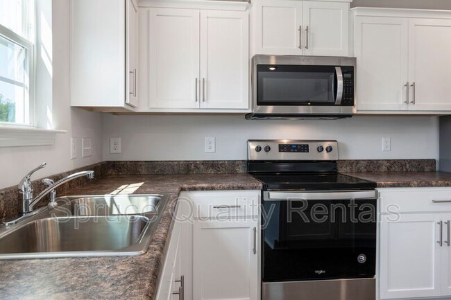 Foto del edificio - 112 Saddlehorse Ln
