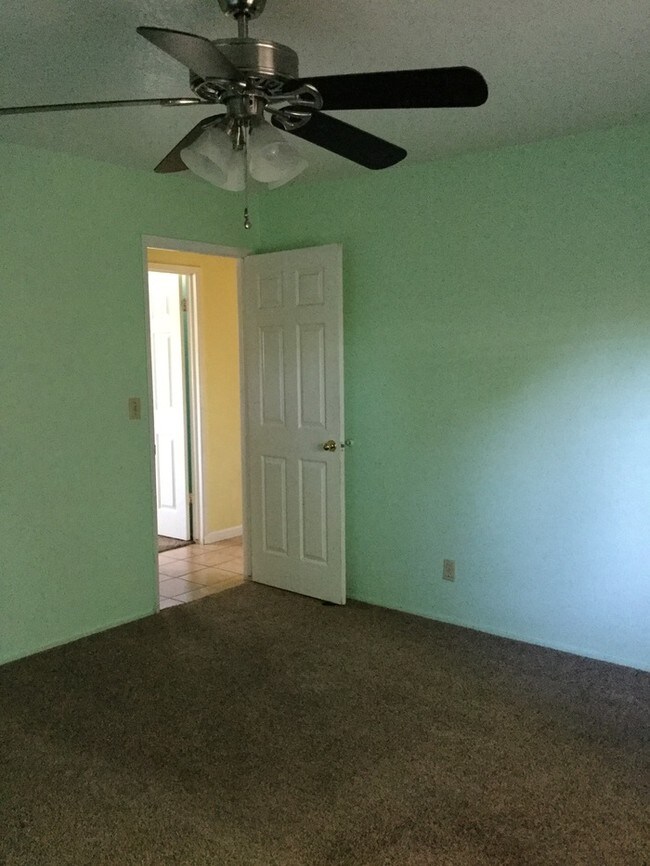 Foto del edificio - Hilmar