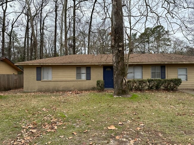Photo - 1139 Wooddell Drive House
