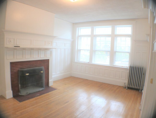 18 Parkman St Unit 1 Brookline Ma 02446 Apartment For Rent In