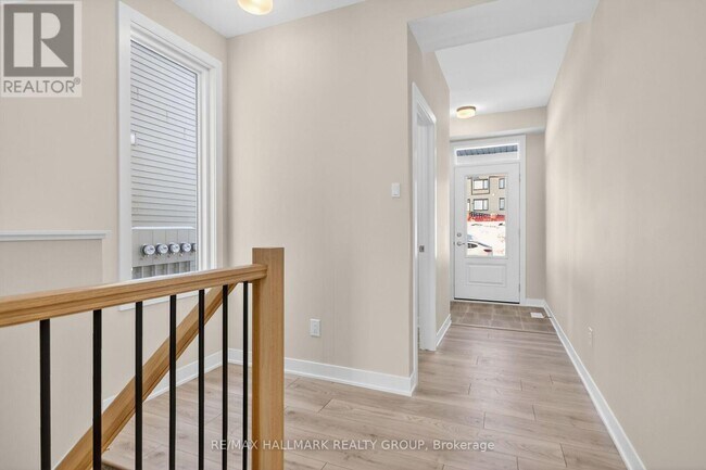 Building Photo - 536 Promontory Pl