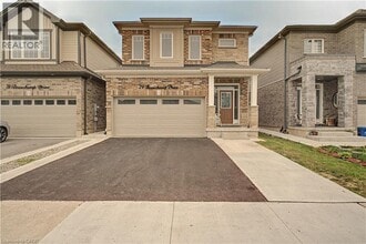 Building Photo - 79 Beauchamp Dr