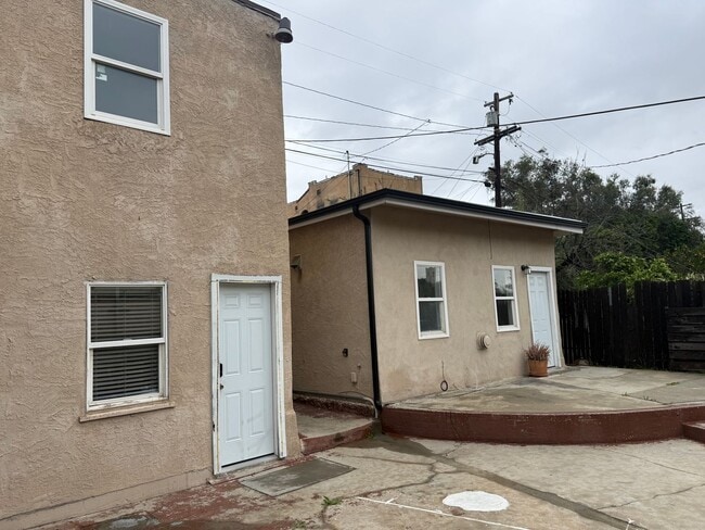 Building Photo - 241 N Ave 49