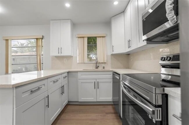 Building Photo - 8291 NW 39th St