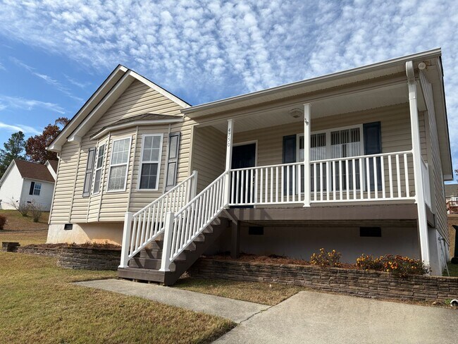 Photo - 3 Bedroom, 2 Bathroom House in Winston-Salem!