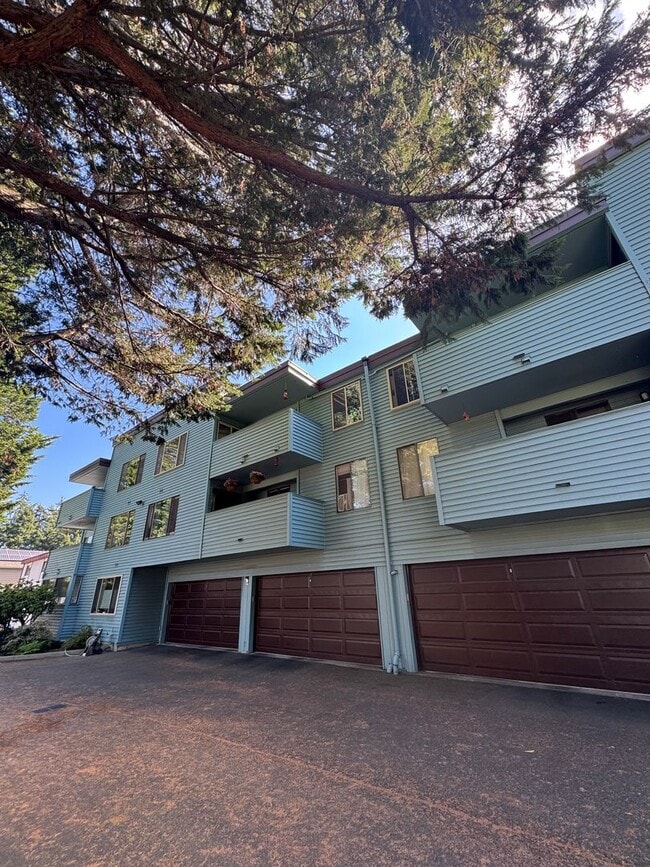 Building Photo - 233 SW 154th St