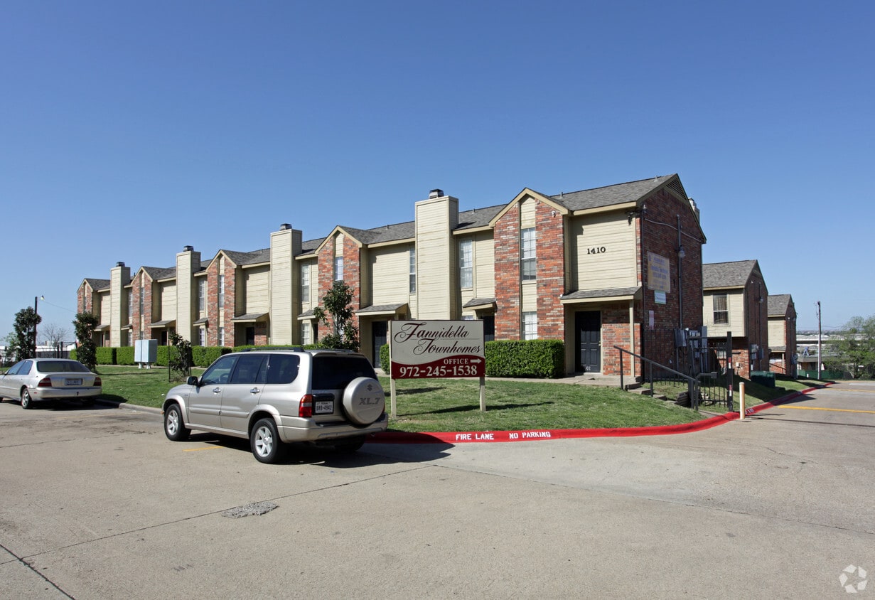 Primary Photo - Fannidella Townhomes